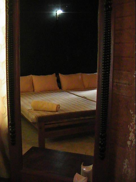 The Saffron Hotel Colombo Room photo